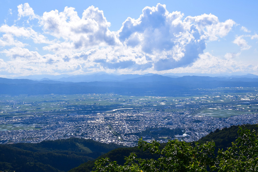 Aizu-Wakamatsu City (from Seaburi-Yama)