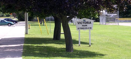 VictoriaPark.jpg