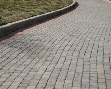 Brickwalkway.jpg