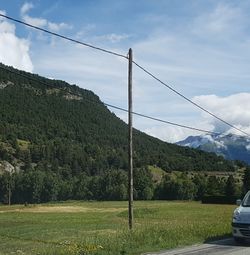 Poteau de suspension