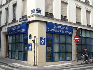 Laboratoire d'analyse médicale.jpg