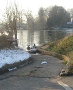 Small concrete slipway.jpg